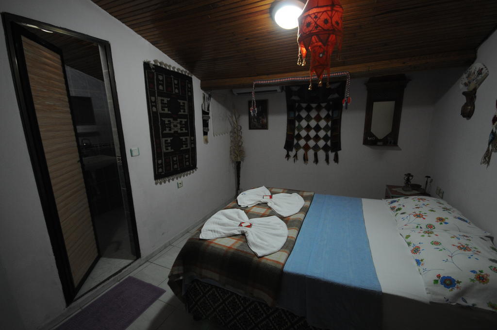 Efes Antik Hotel Селчук Стая снимка